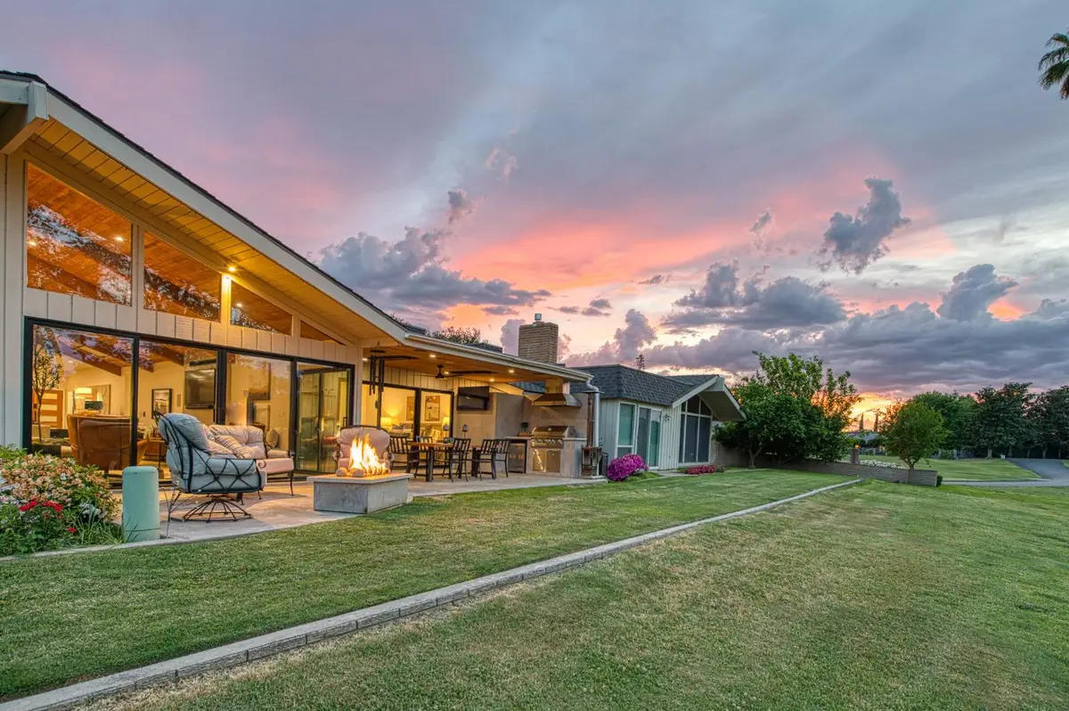 7560 N Charles Avenue #B, Fresno, CA 93711 - #1