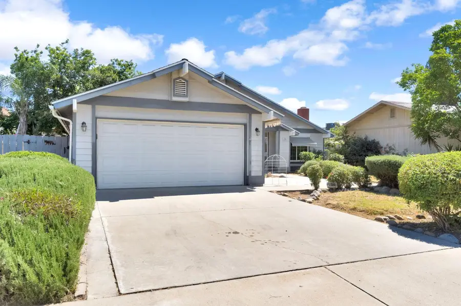 3506 Mulberry Street, Selma, CA 93662 - #3