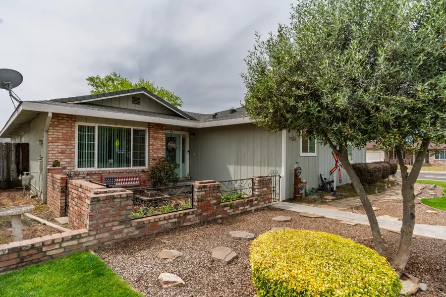 2390 Fruitland Avenue, Atwater, CA 95301 - #3
