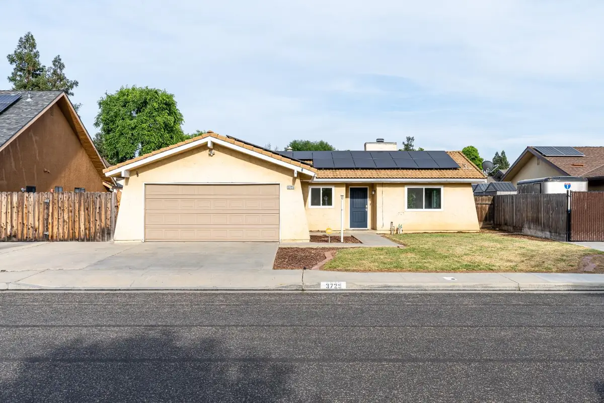 3725 Eddy Avenue, Clovis, CA 93612 - #1
