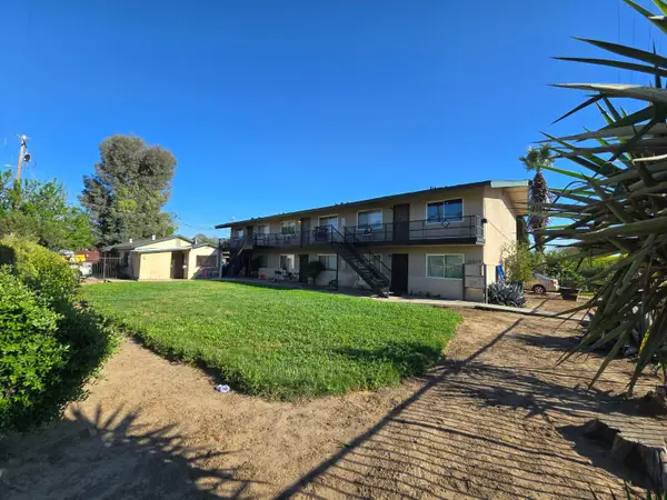 3940 E Burns Avenue, Fresno, CA 93725