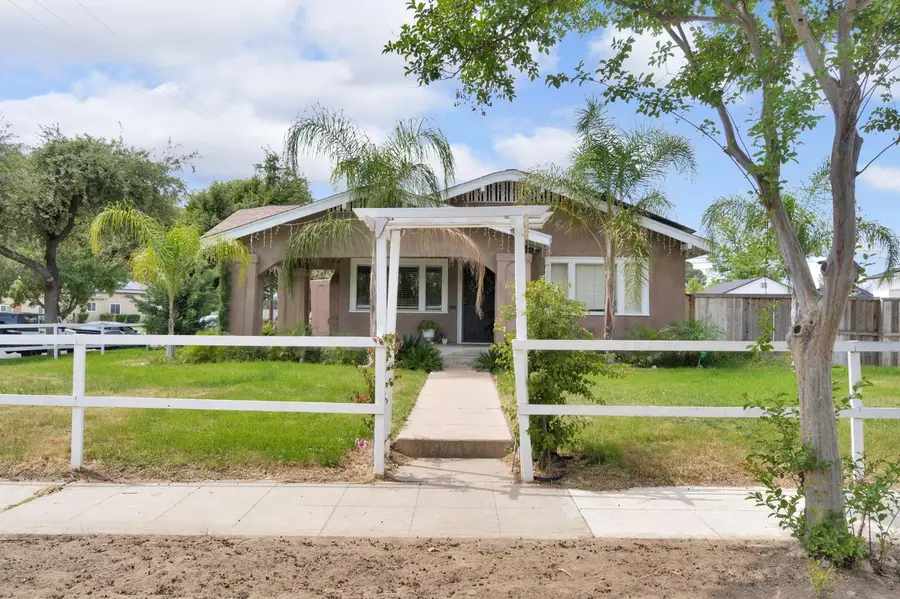 1005 N Fruit Avenue, Fresno, CA 93728 - #2