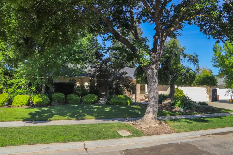 7561 N Hayston Avenue, Fresno, CA 93720 - #3