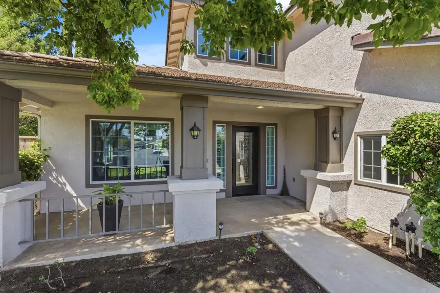 2611 Fremont Avenue, Clovis, CA 93611 - #3