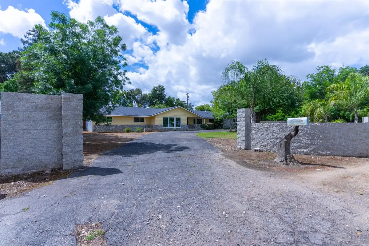 5454 E Butler Avenue, Fresno, CA 93727 - #1