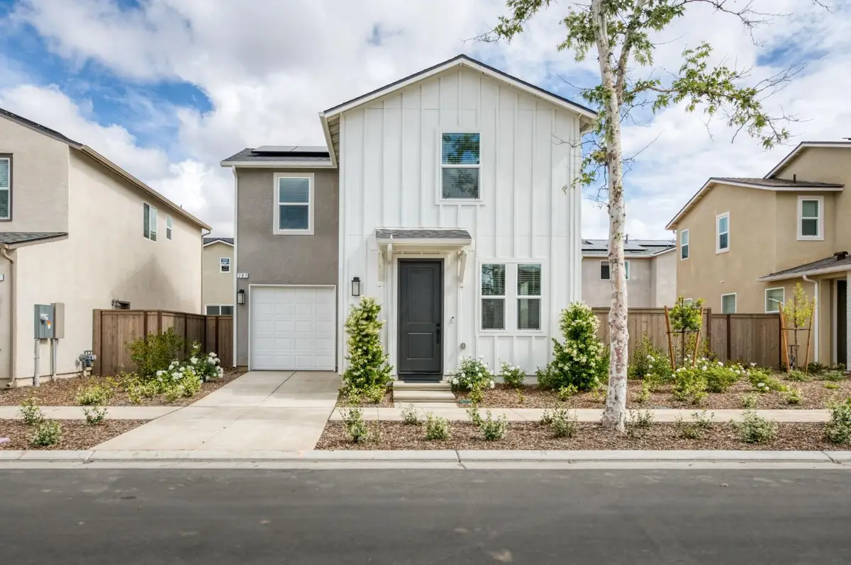 787 Laina Avenue, Madera, CA 93636 - #1