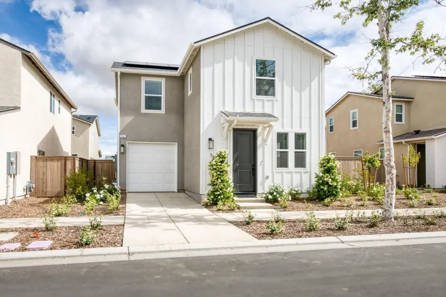 787 Laina Avenue, Madera, CA 93636 - #2