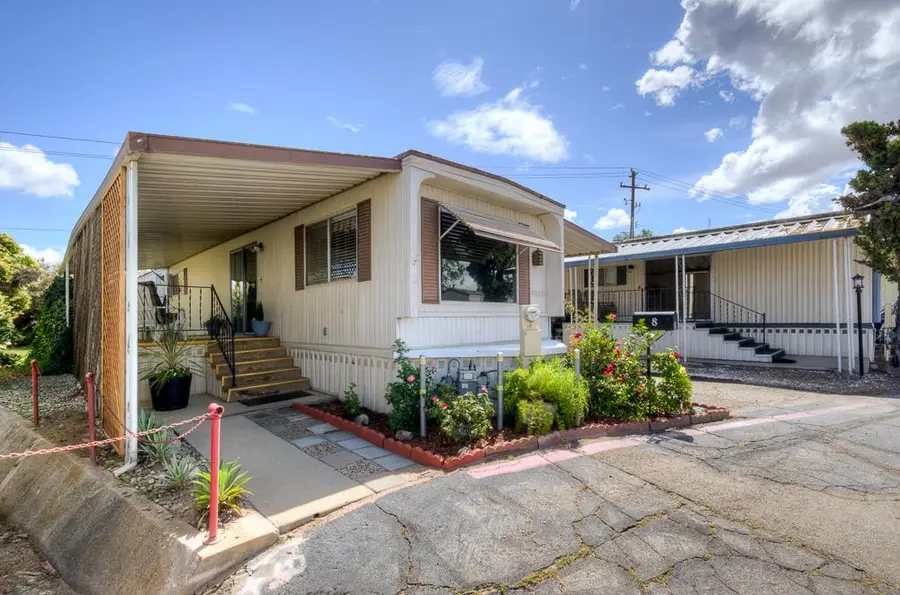 1724 Minnewawa #8, Clovis, CA 93612 - #2