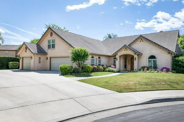 4907 Lakewood Court, Visalia, CA 93291