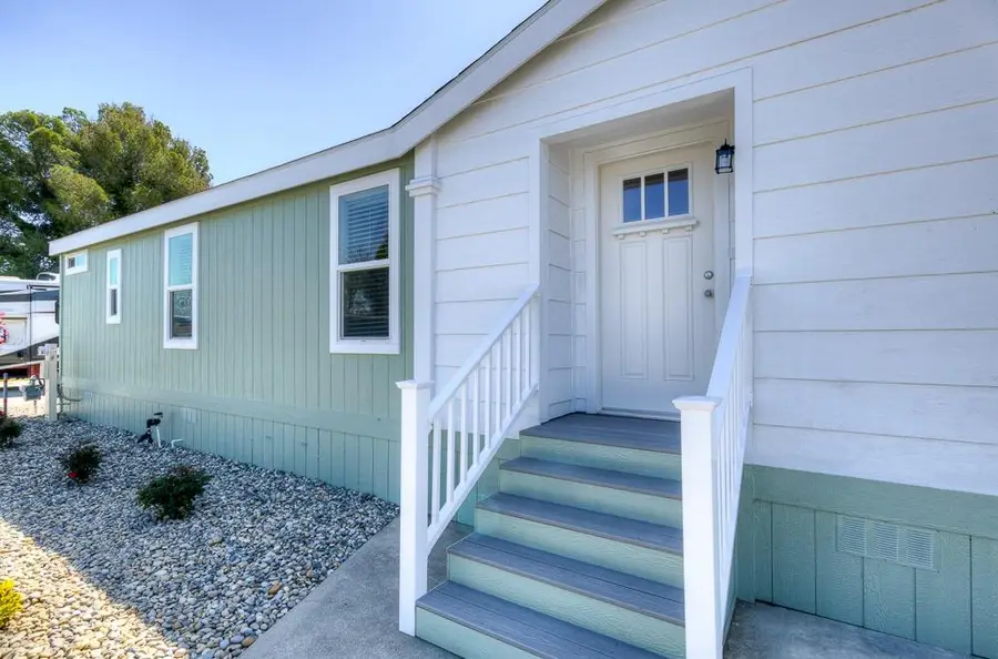 1650 Villa Avenue #48, Clovis, CA 93612 - #3