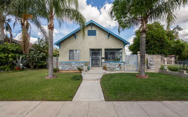 3829 E Iowa Avenue, Fresno, CA 93702