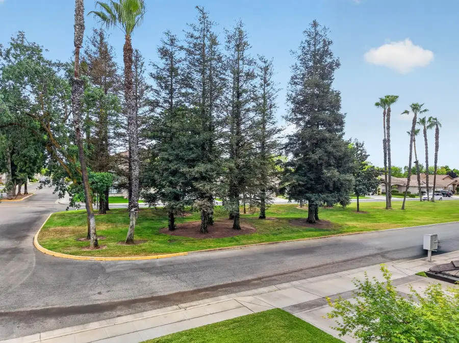 3505 Doubletree Way, Madera, CA 93637 - #2