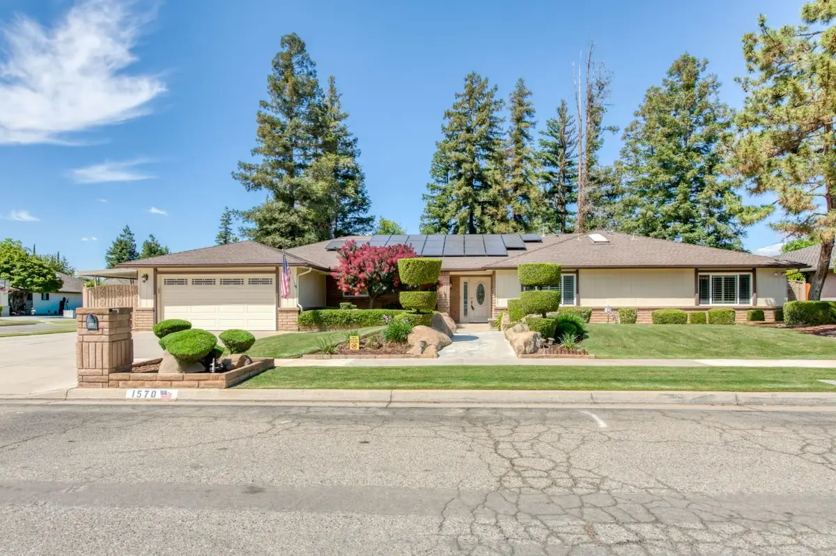 1570 W Warner, Fresno, CA 93711 - #1