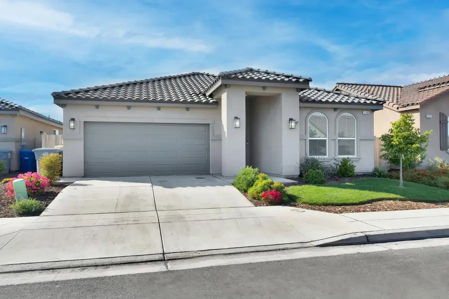 1109 Wasatch Dr, Madera, CA 93638 - #3