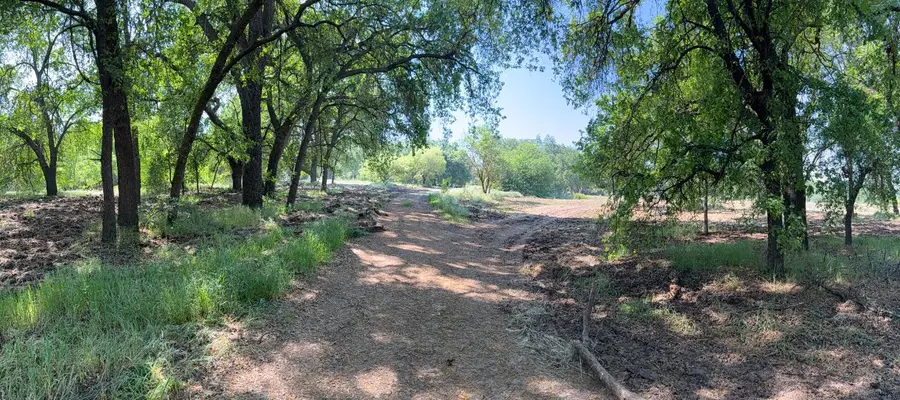 400 N Frankwood Avenue, Sanger, CA 93657 - #3