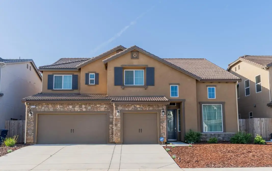 4176 Twain Avenue, Clovis, CA 93619 - #1