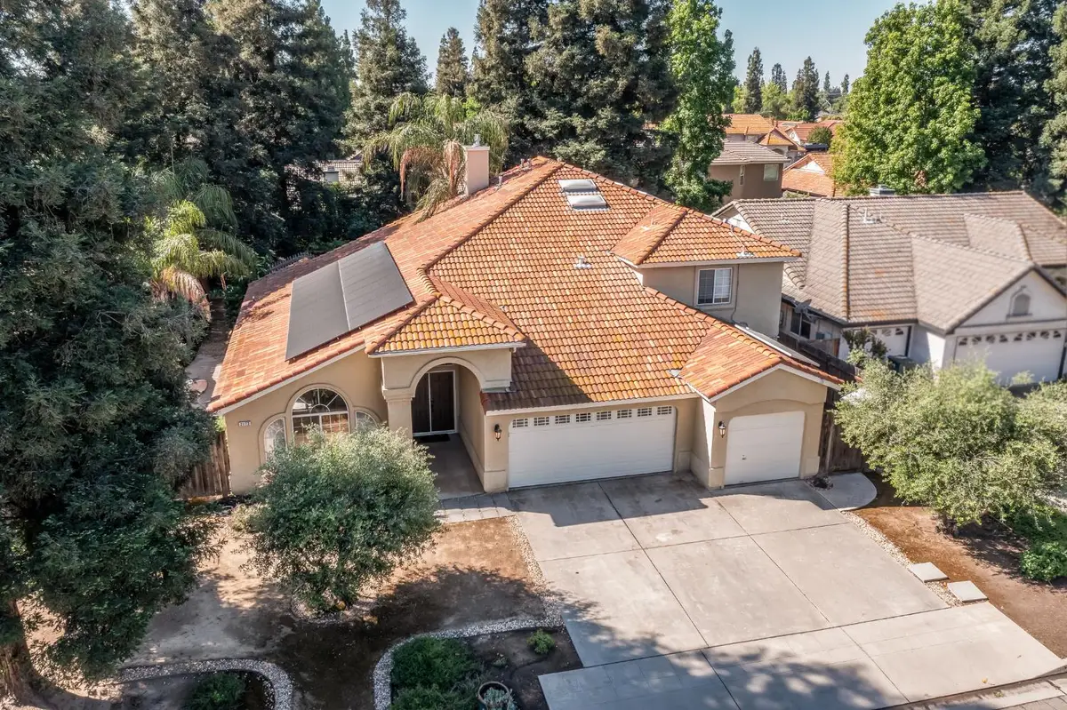 2173 E Muncie Avenue, Fresno, CA 93720 - #1