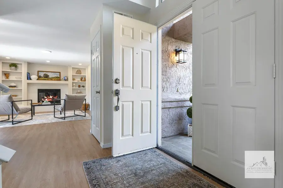 805 E Buckhill Road, Fresno, CA 93720 - #3