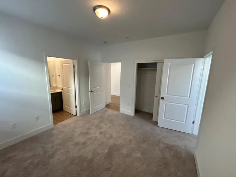 2813 E Corteza Drive, Fresno, CA 93730 - #3