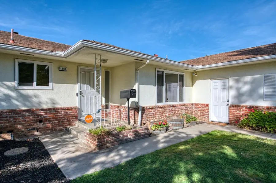 1265 E Portals Avenue, Fresno, CA 93710 - #2