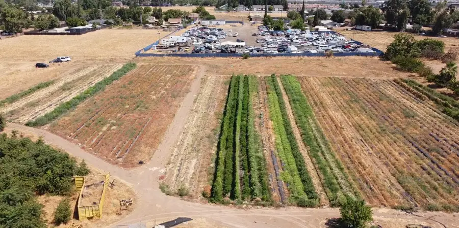 3228 W Clinton Avenue, Fresno, CA 93722 - #3