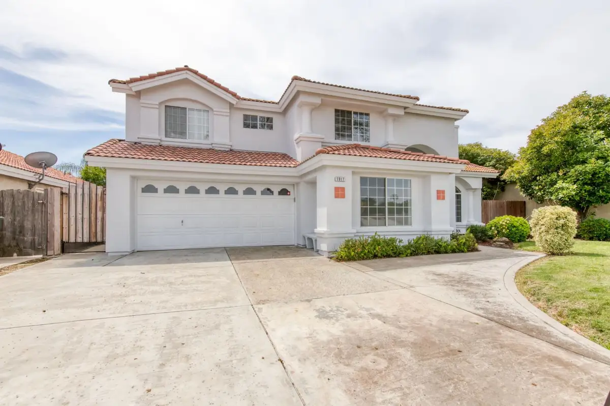 1917 E Serena Avenue, Fresno, CA 93720 - #1