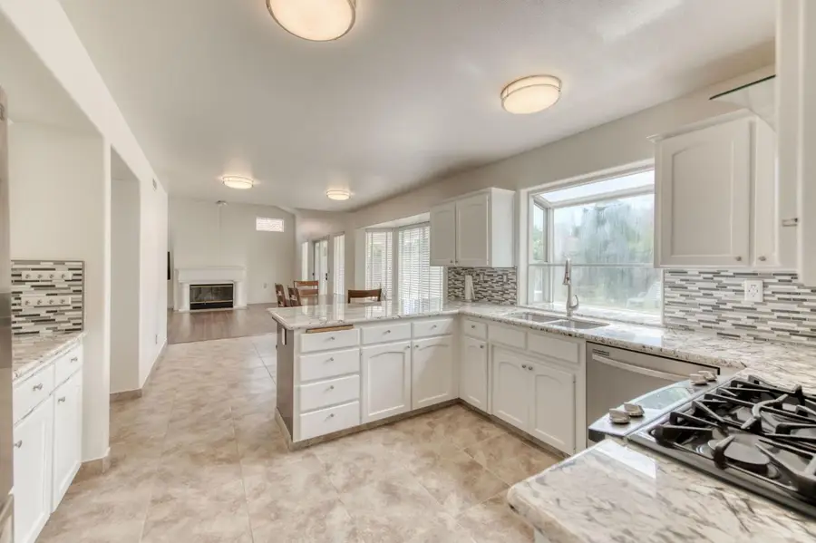 1917 E Serena Avenue, Fresno, CA 93720 - #3