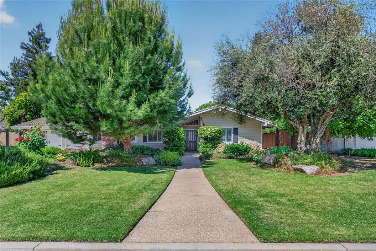 3132 W Alluvial Avenue, Fresno, CA 93711 - #1