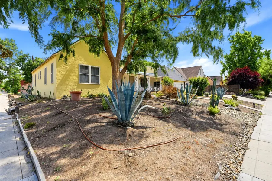 2142 N Wilson Avenue, Fresno, CA 93704 - #3