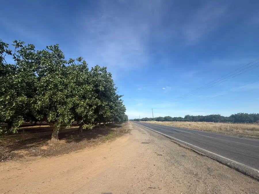 20349 Brightwood Road, Madera, CA 93638 - #3