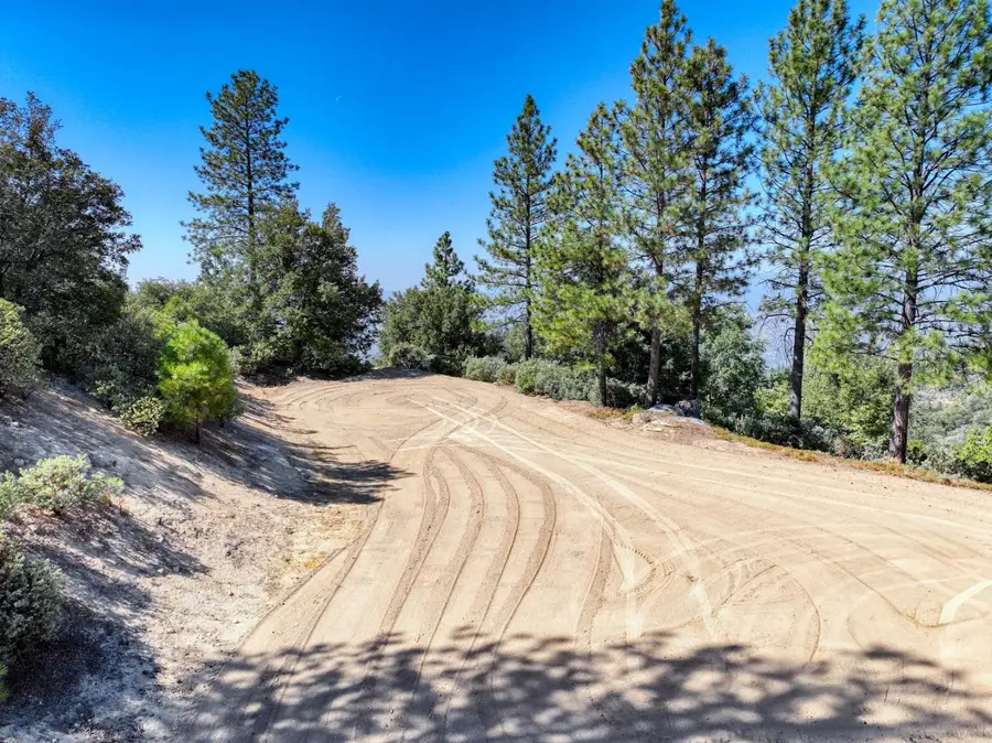 41500 Auberry Road, Auberry, CA 93602 - #2