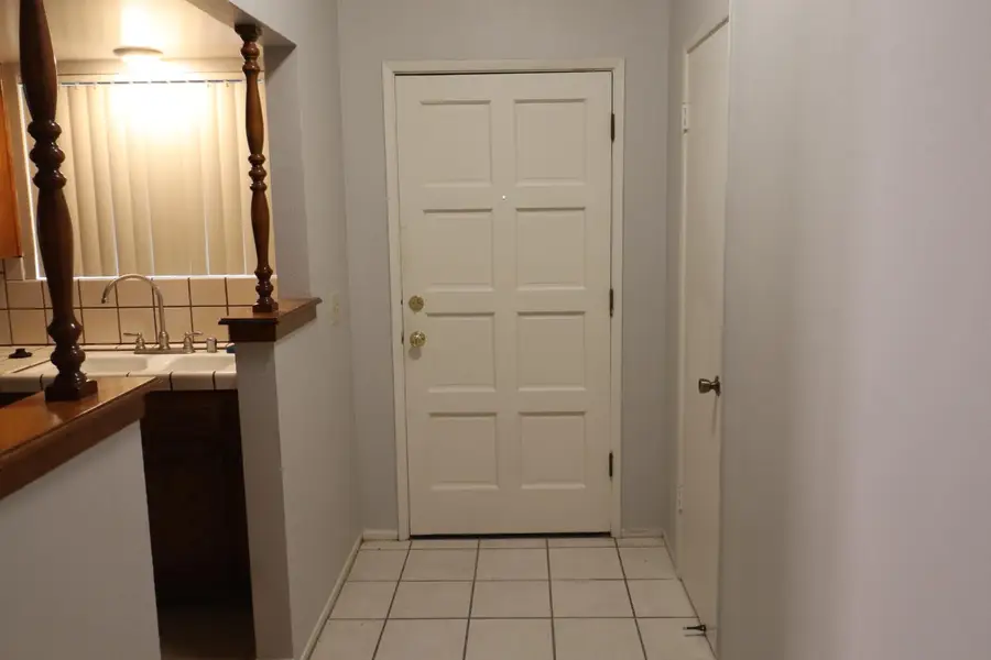 160 W Portland, Fresno, CA 93711 - #3