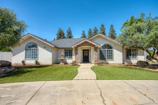 5358 W Clinton Avenue, Fresno, CA 93722