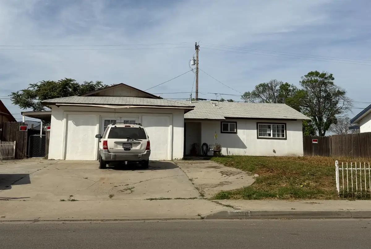 10208 Haven Lane, Hanford, CA 93230 - #1