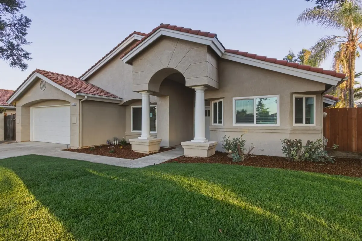1809 E Serena Avenue, Fresno, CA 93720 - #1