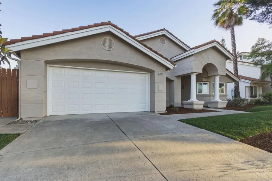 1809 E Serena Avenue, Fresno, CA 93720 - #3