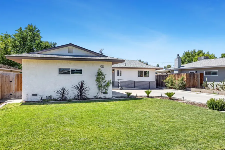 425 Stanford Avenue, Coalinga, CA 93210 - #3