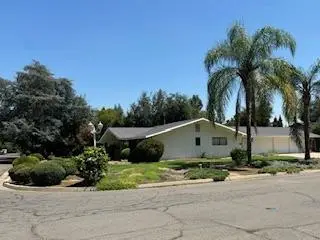 2571 W Magill Avenue, Fresno, CA 93711 - #2