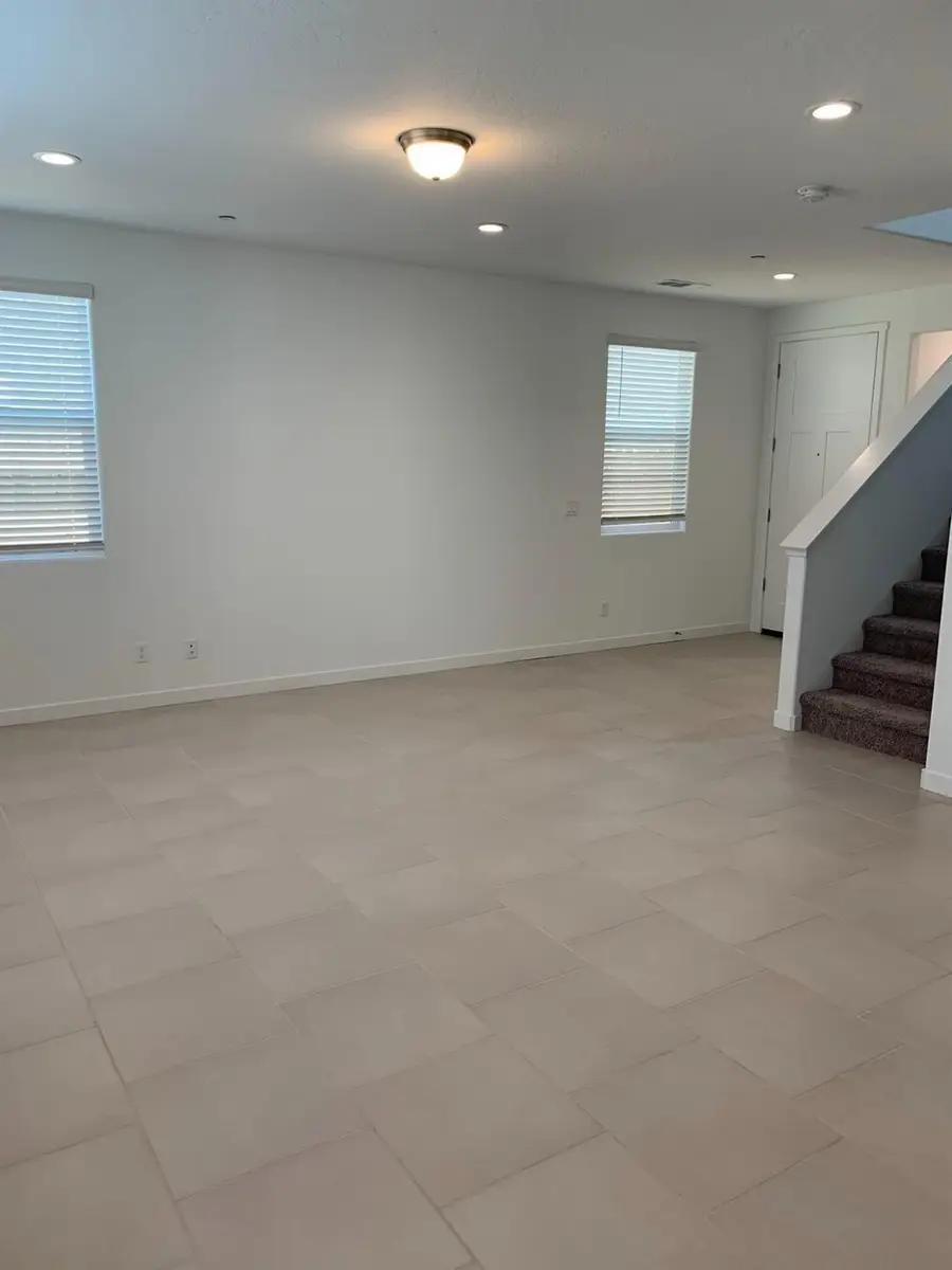 840 Corazon Avenue, Clovis, CA 93619 - #2