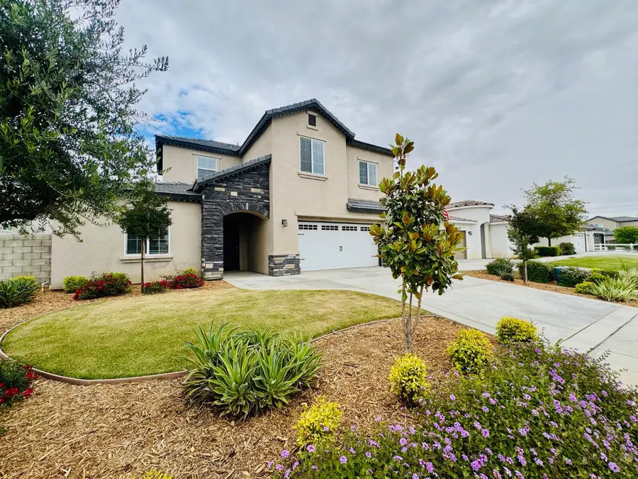 8512 Kowa Street, Bakersfield, CA 93314 - #2