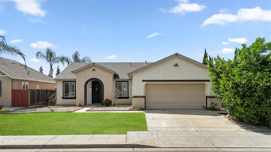2312 S Bush Avenue, Fresno, CA 93727 - #2