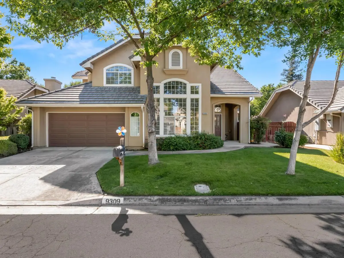 9309 N Bayford Street, Fresno, CA 93720 - #1