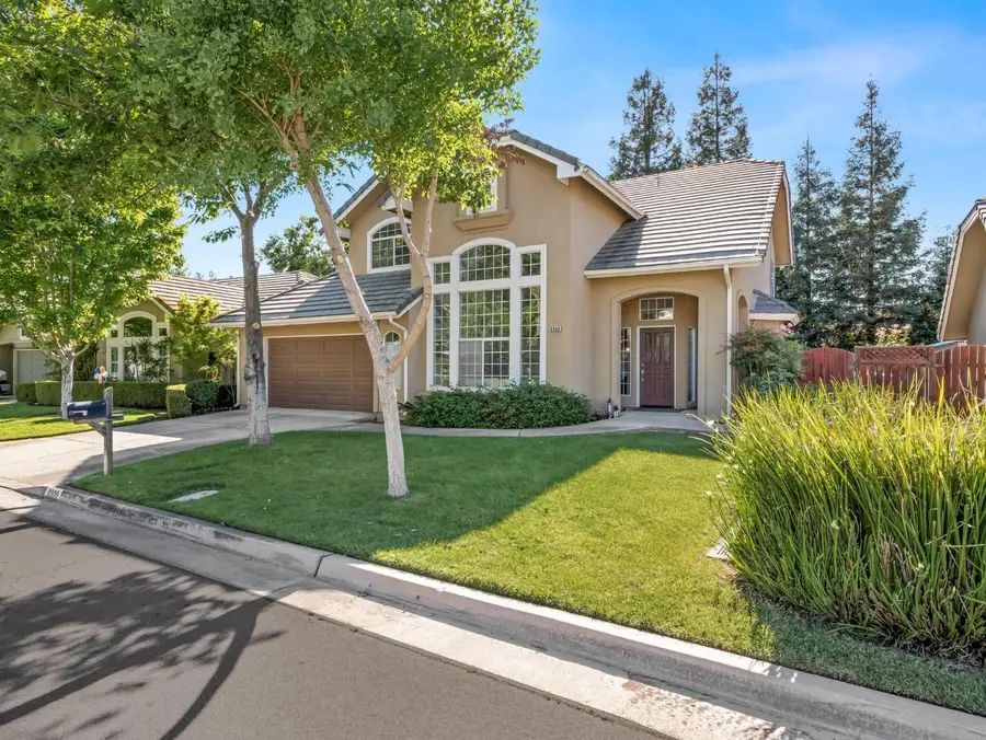 9309 N Bayford Street, Fresno, CA 93720 - #3