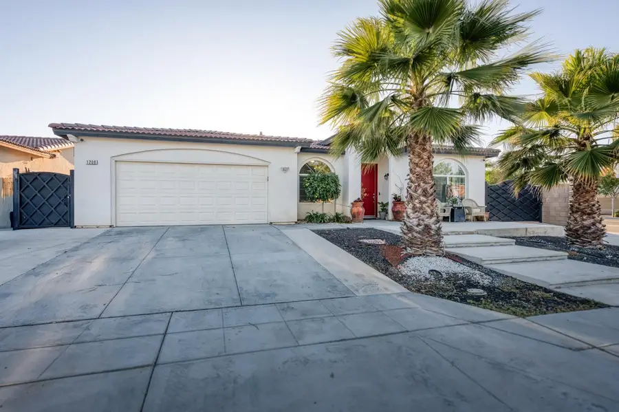 1208 Monterey Avenue, Madera, CA 93637 - #2