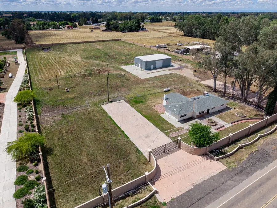 12447 E Herndon Avenue, Clovis, CA 93619 - #2