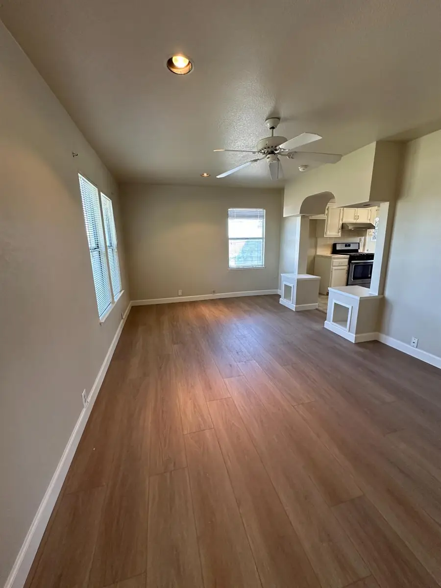 3083 E Rose Avenue, Fresno, CA 93725 - #3