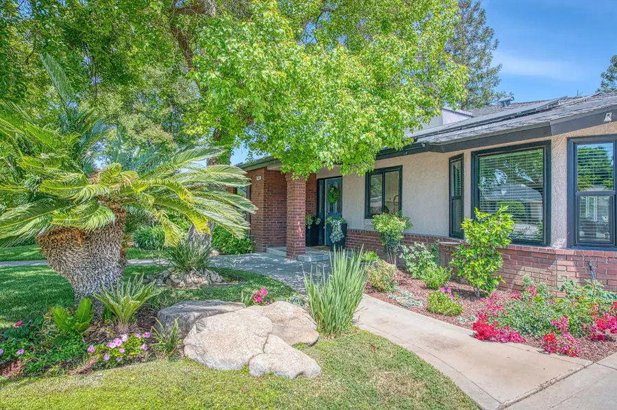 7668 N Hayston Avenue, Fresno, CA 93720 - #3