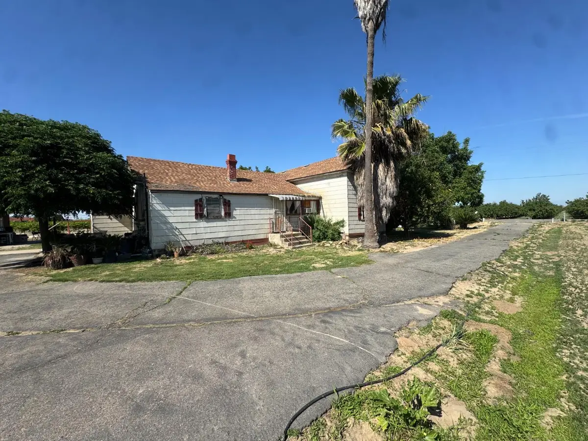 8138 S Kenneth Avenue, Fowler, CA 92625 - #1