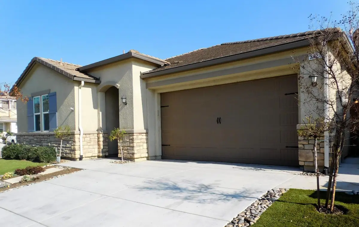 3421 N Del Monte Avenue, Clovis, CA 93619 - #1