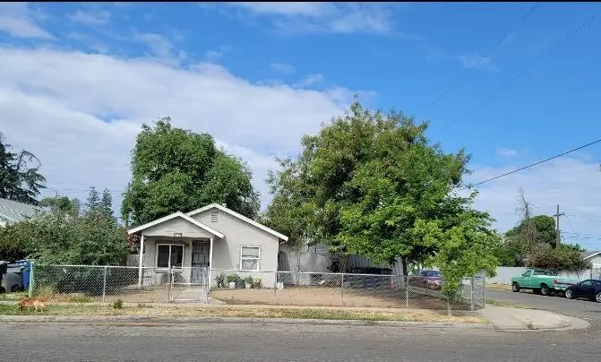 2356 S Holly, Fresno, CA 93706 - #1